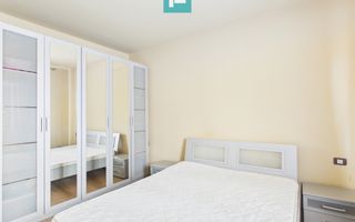 Casă spațioasă în Sântana - Poză 7