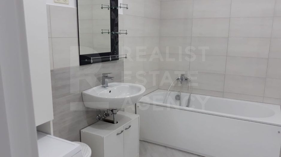Chirie, apartament, 3 camere, strada Lev Tolstoi, Centru - Poză 5