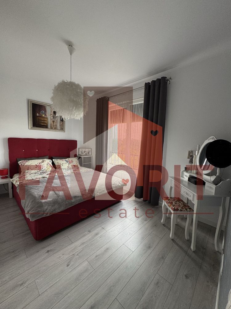 Mobilat si utilat. Pozitie excelenta. Loc de parcare - Poză 1