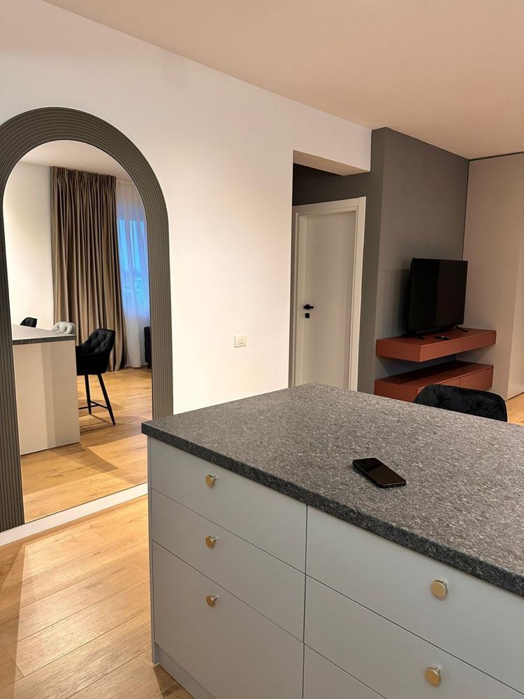 City Nord 2 Camere de inchiriat cu gradina - Poză 1