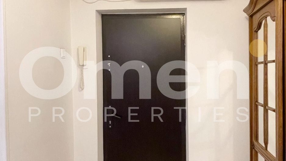 Vând apartament 3 camere | Zonă centrală - Poză 8
