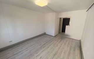 Garsonieră de vanzare | Etaj 2 | Centrală proprie - Poză 2