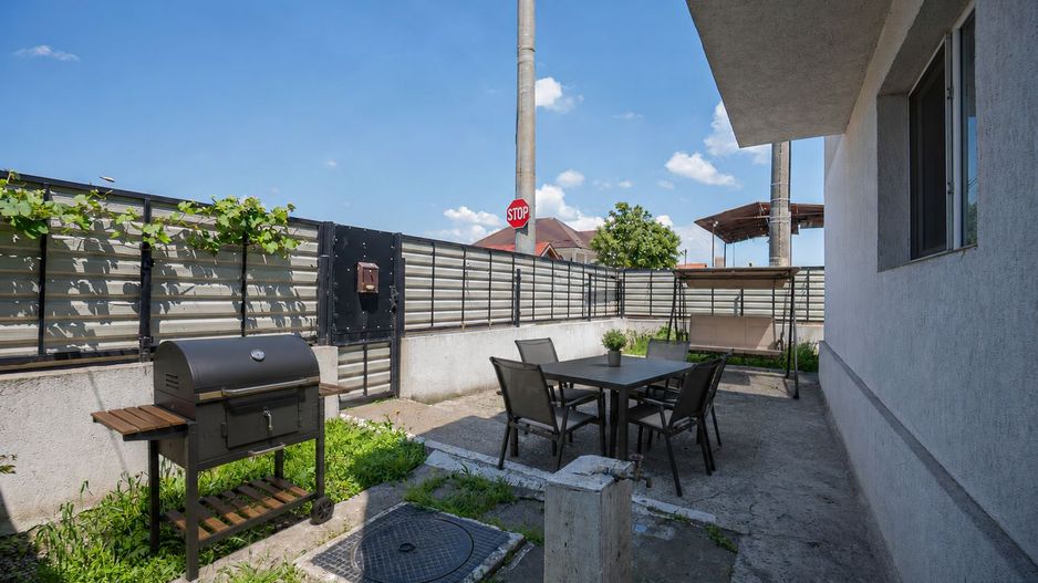 Apartament in vila , Curte  , Garaj - Pod butelii - Poză 11