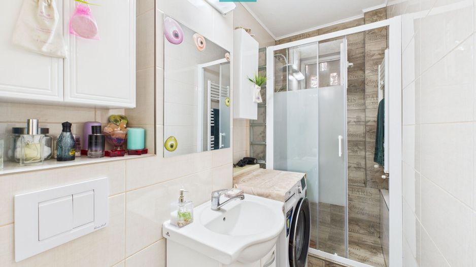 Apartament cu 2 camere la parter în Vlaicu - Poză 7