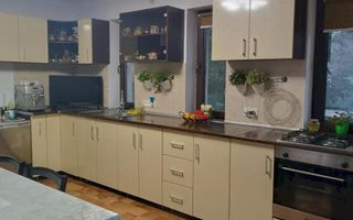 Casa 3 camere Domnesti - Poză 7