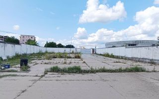 Proprietate cu 2 hale si casa la inchiriat,teren 1350mp - Poză 2