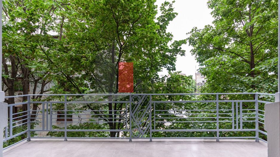 Apartamentul "ZORAGARRIA", Armeneasca,finisat lux, PRIMII LOCATARI DUPA RENOVARE - Poză 11