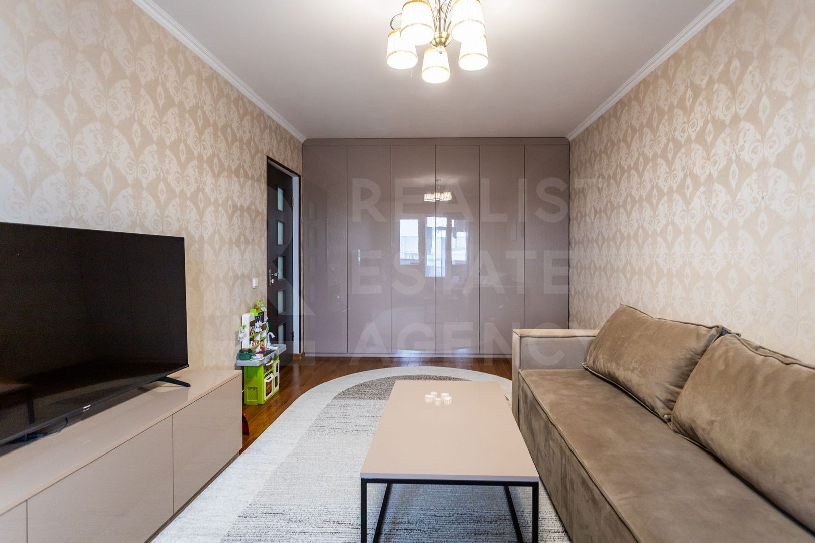 Vânzare, apartament, 2 camere, strada Vasile Lupu, Buiucani - Poză 2