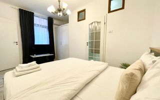 STUDIO DE ÎNCHIRIAT – ZONA Unirii -CENTRALA PROPRIE - Poză 1