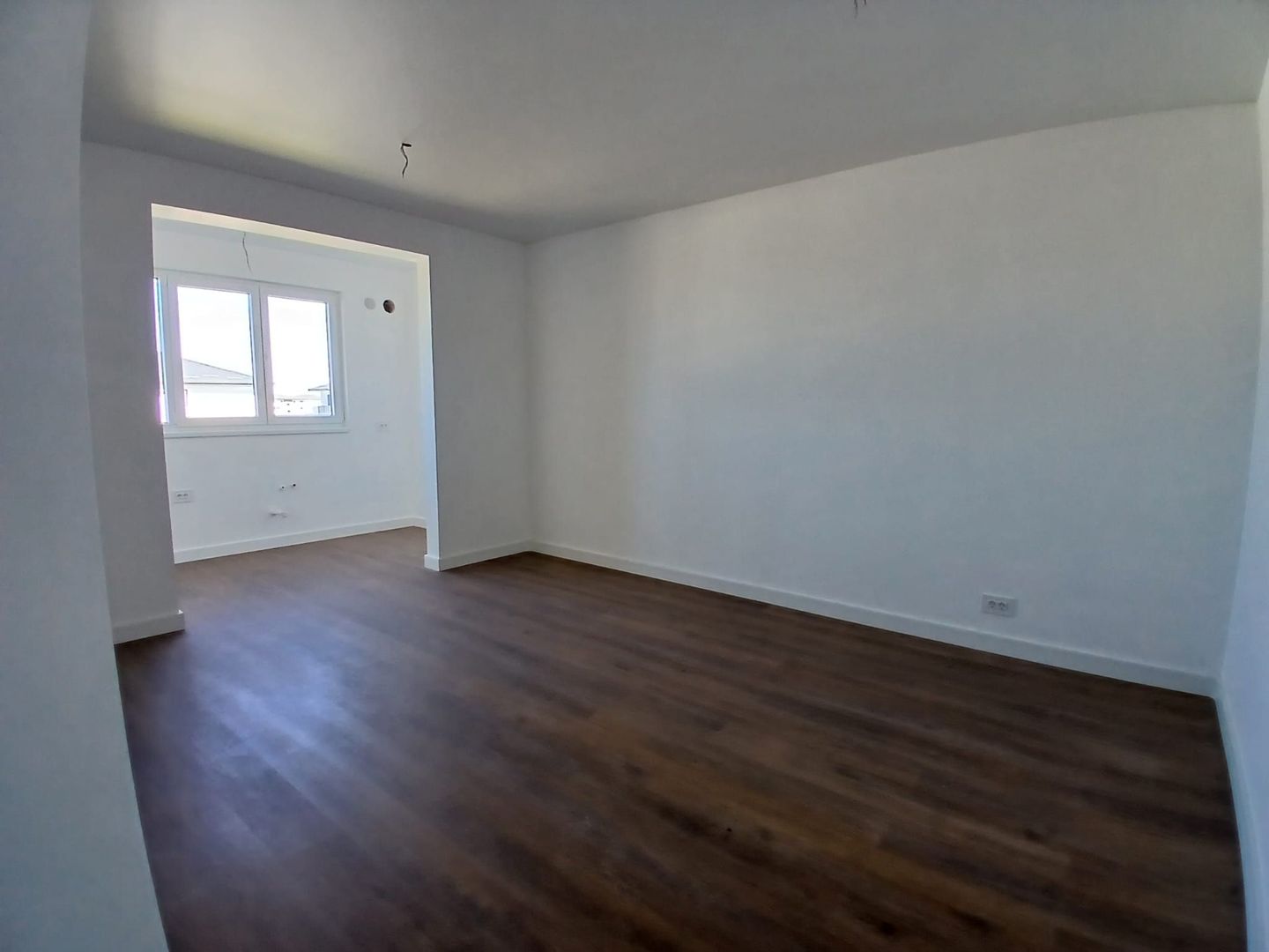 Apartament 3 camere de vanzare Bragadiru - Poză 1