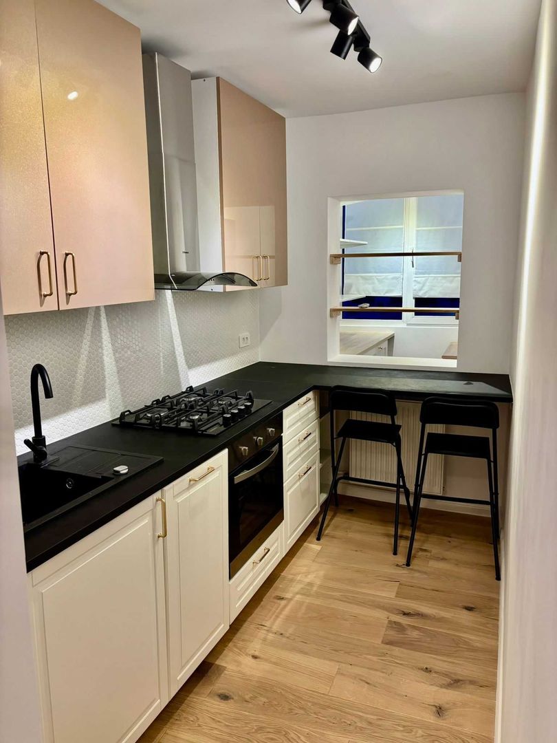 De inchiriat Garsoniera Banu Manta - Poză 3