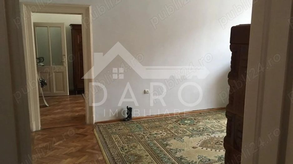 Vand casa in zona Cetatii Tg. Mures - Poză 2