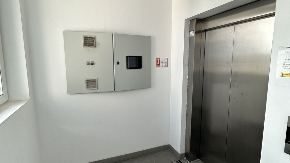 Spațiu  inchiriat   birouri   316 mp - Poză 15