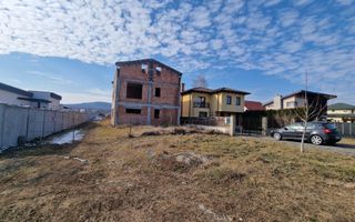 Casa individuala la rosu in Cetate - Poză 3