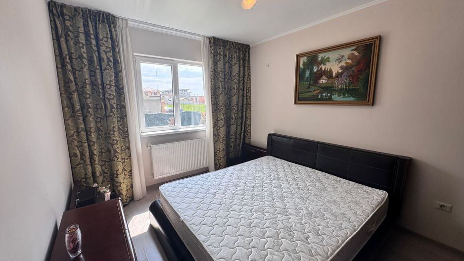 AP. 2 CAMERE, - CURTE 70 MP, BUCATARIE INCHISA, PARCARE INCLUSA, LIBER - Poză 5