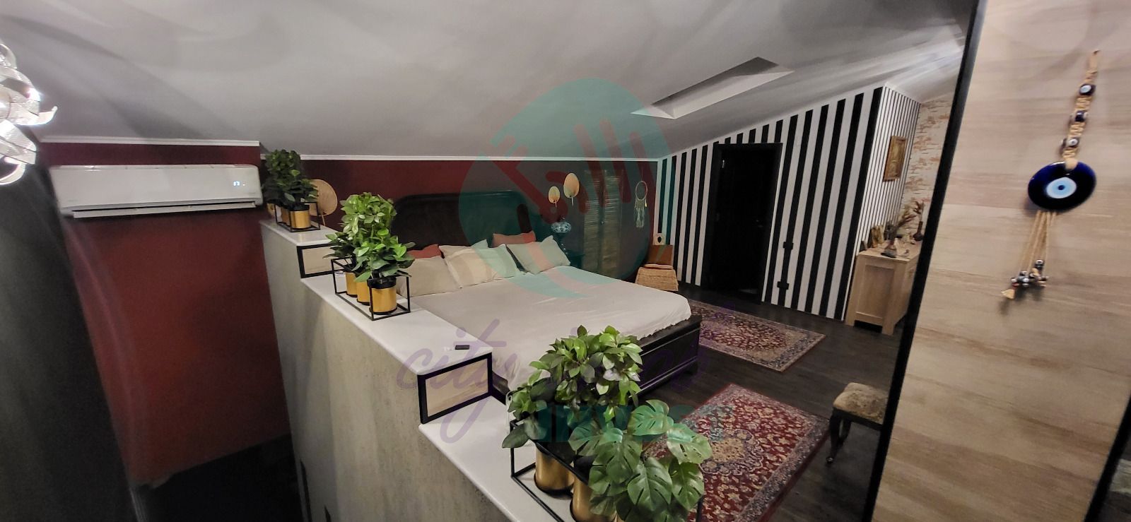 Casa cu teren 329 mp - Poză 7