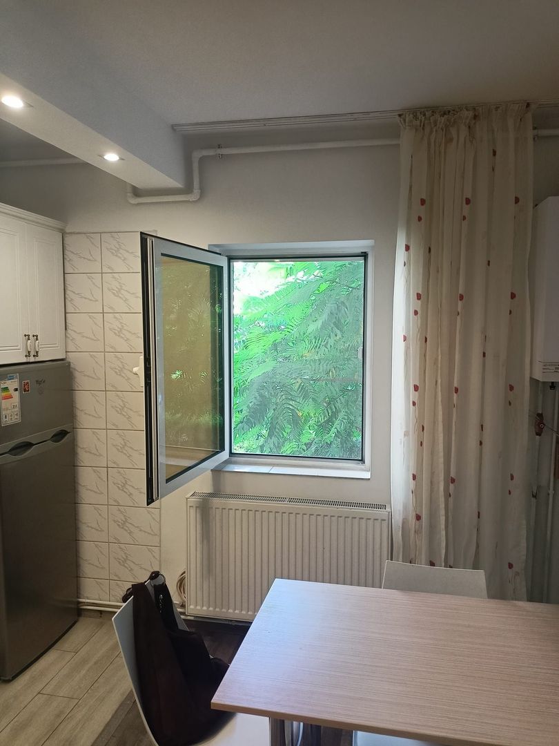 De inchiriat! Apartament 2 camere decomandate in Plopilor - Poză 10