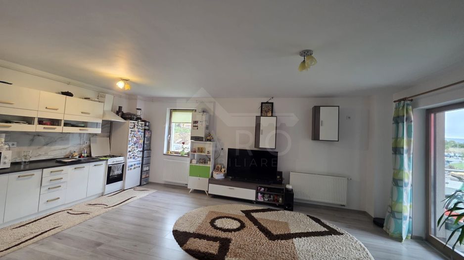 Închiriez apartament cu două camere pe termen lung în Green Residence - Poză 1