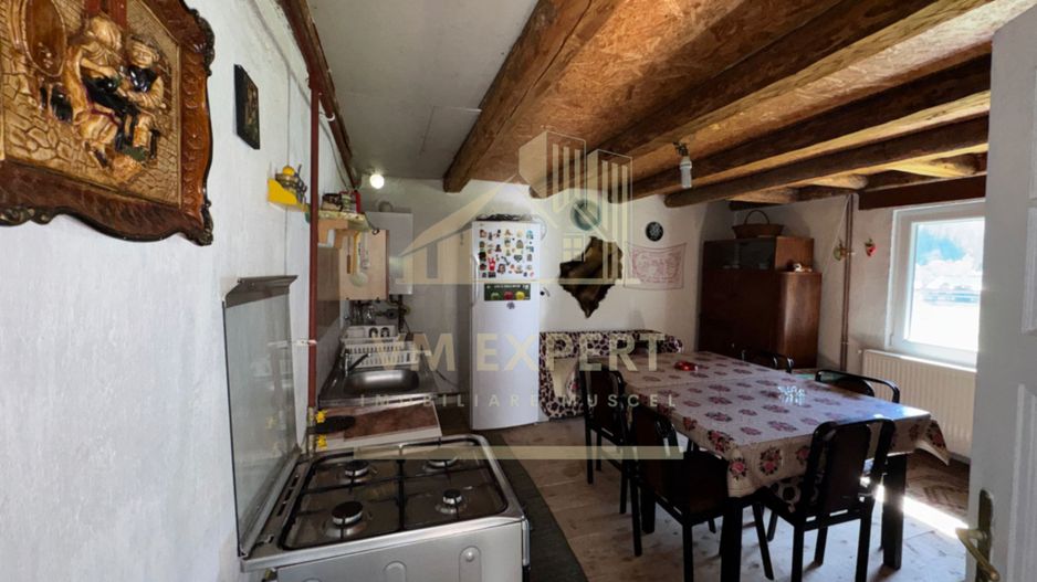 CASĂ 4 CAMERE TEREN 630 MP DAMBOVICIOARA  ARGES - Poză 33