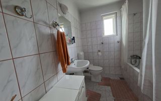 Casă individuală 283 mp utili cu teren 418 mp in zona Parcul Sub Arini - Poză 7