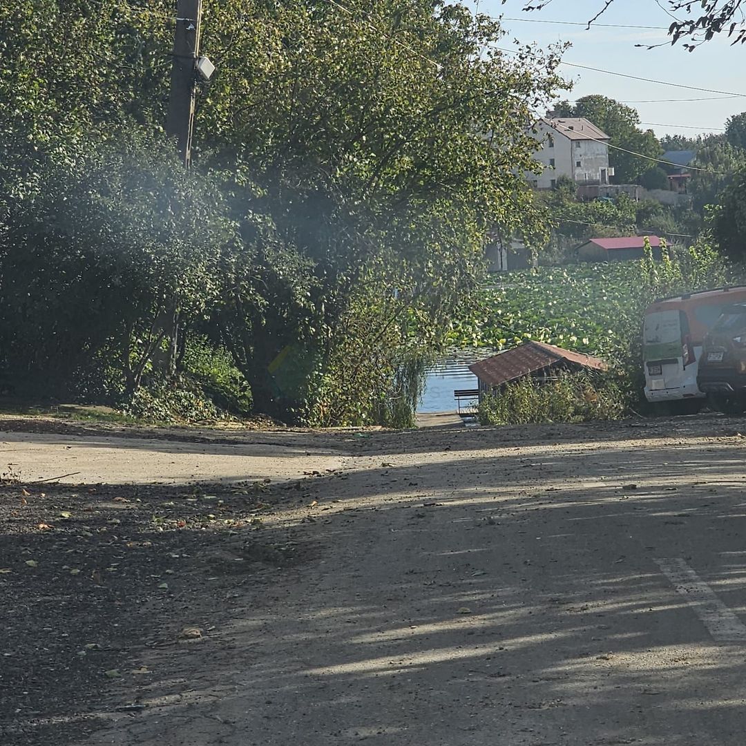 Teren intravilan 4513 mp, Izvorani, Str. Ml. Averescu,cel mai mic pret din zona - Poză 2