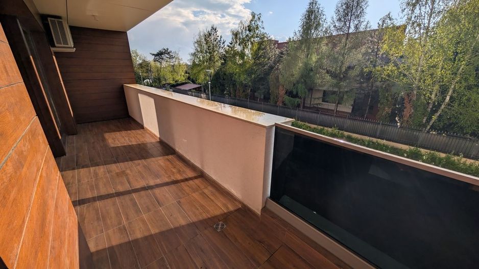 Apartament cu 2 camere | Decomandat | Băneasa | Parcare subterană - Poză 1
