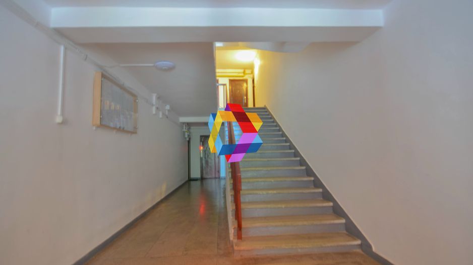 Apartament cu trei camere, zona Centrul Civic - AFI 87 mp - Poză 2