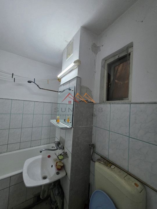 Apartament 2 camere, ultracentral, etaj 1/4, centrala termica, Campina - Poză 6