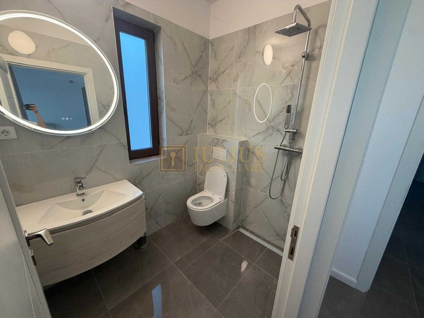 Duplex Mosnita Noua| 4 camere-3 dormitoare| curte proprie| loc de parcare - Poză 6