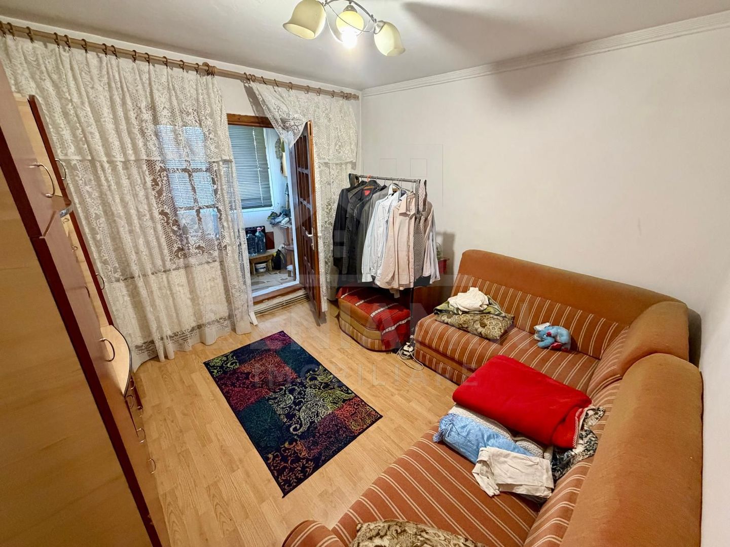 4 camere decomandate - Craiovita Noua - etaj 2 cu 2 bai - bloc 1982 - - Poză 12