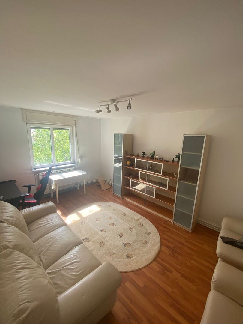 AP. 3 CAMERE - RAHOVA, CENTRALA PROPRIE, BUCATARIE INCHISA, PARCARE - Poză 1