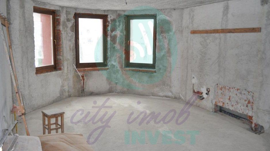 Vila spatioasa in zona exclusivista a orasului Piatra Neamt - Poză 7