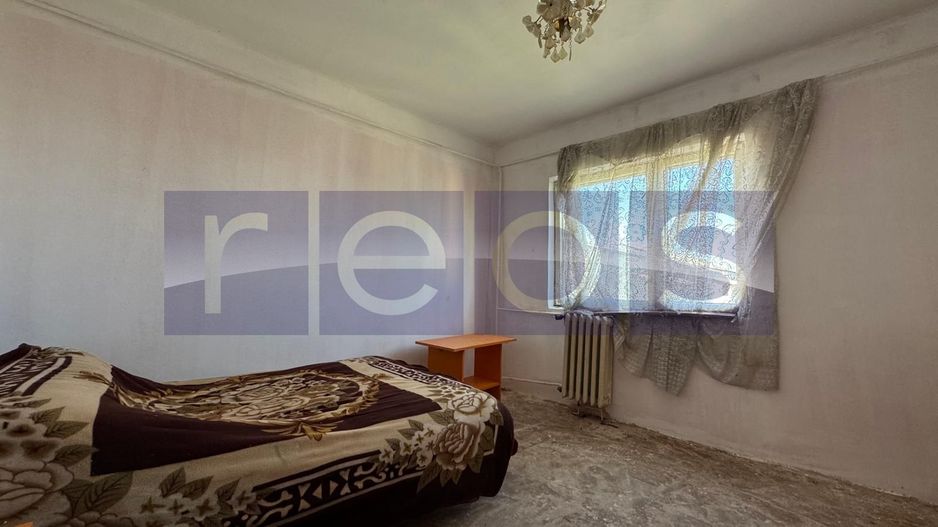 VANZARE 3 CAMERE | DECOMANDAT | ETAJ 4/4 | 2 BAI | ROSIORI DE VEDE - Poză 4