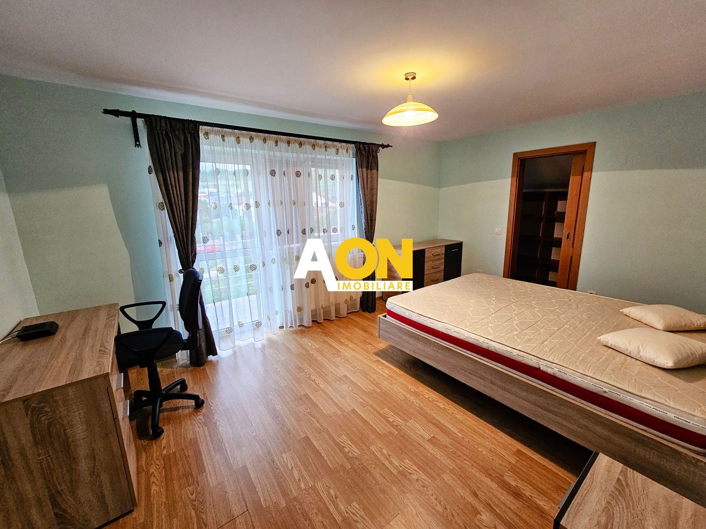 Casa 5 camere 561 mp teren la asfalt toate utilitatile Cetate - Poză 16