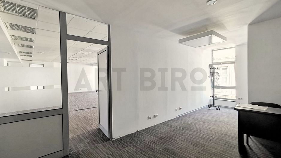 Zero comision, 260-682mp birou mobilat, move-in ready, Romana, 6' metrou - Poză 10