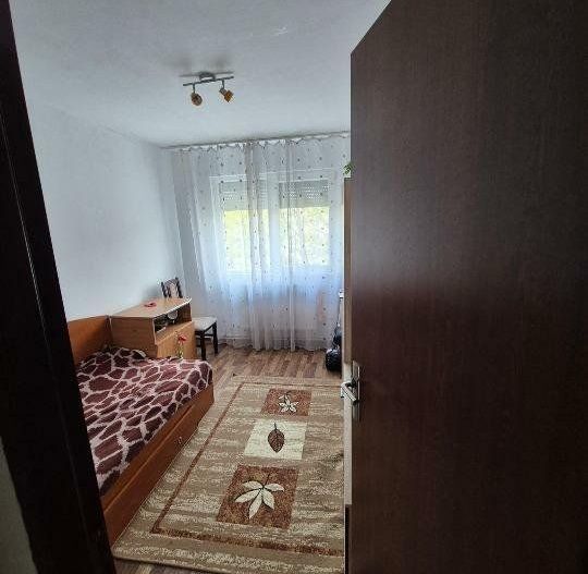 Sagului | 3 Camere | Etaj Intermediar | Centrala Proprie. - Poză 9