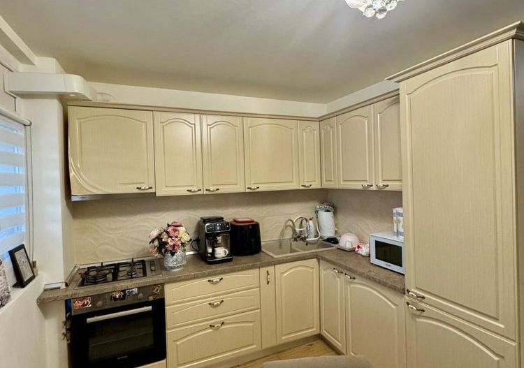 Apartament 2 camere 55 mp, 5 min metrou 1 Mai, mobilat utilat. - Poză 4