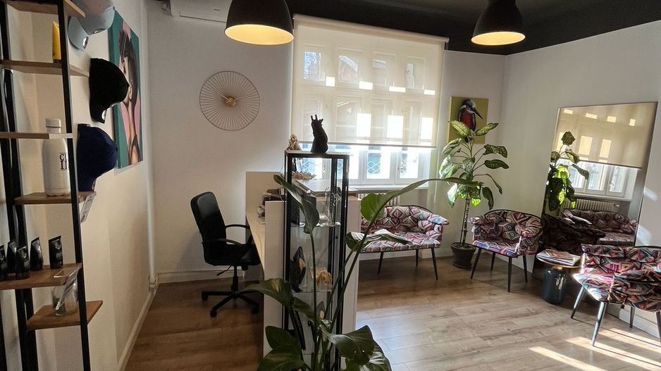 APARTAMENT/ SPATIU BIROURI | 116MP | ROMANA - Poză 3