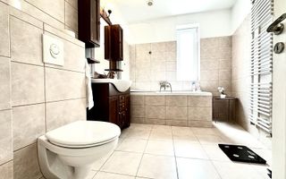 Închiriere casă cu grădină și șemineu în Timișoara – Stil și confort! - Poză 34