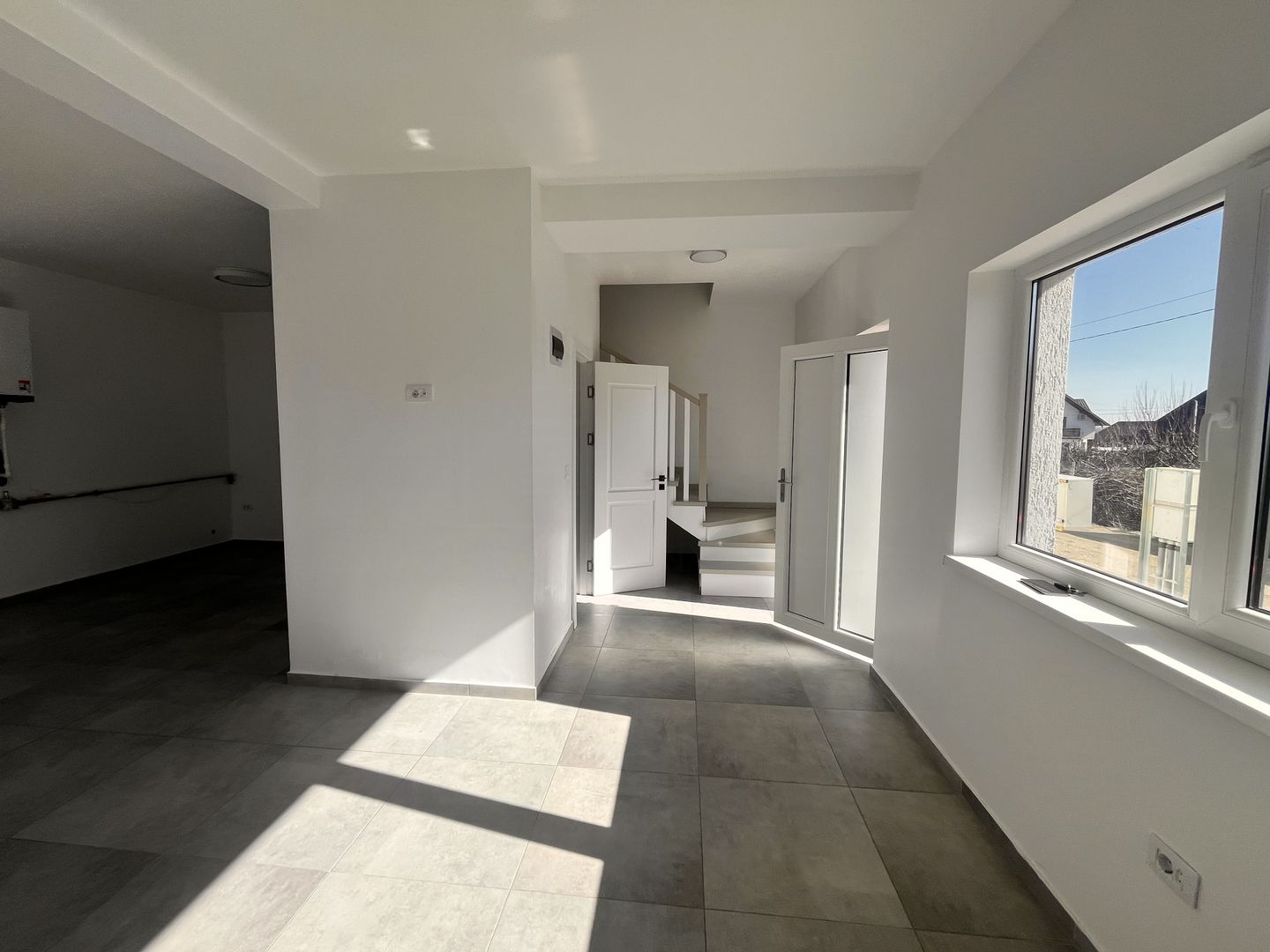 Duplex de Vanzare/Inchiriere I Suceava/Tișăuți I 102.000Euro - Poză 3