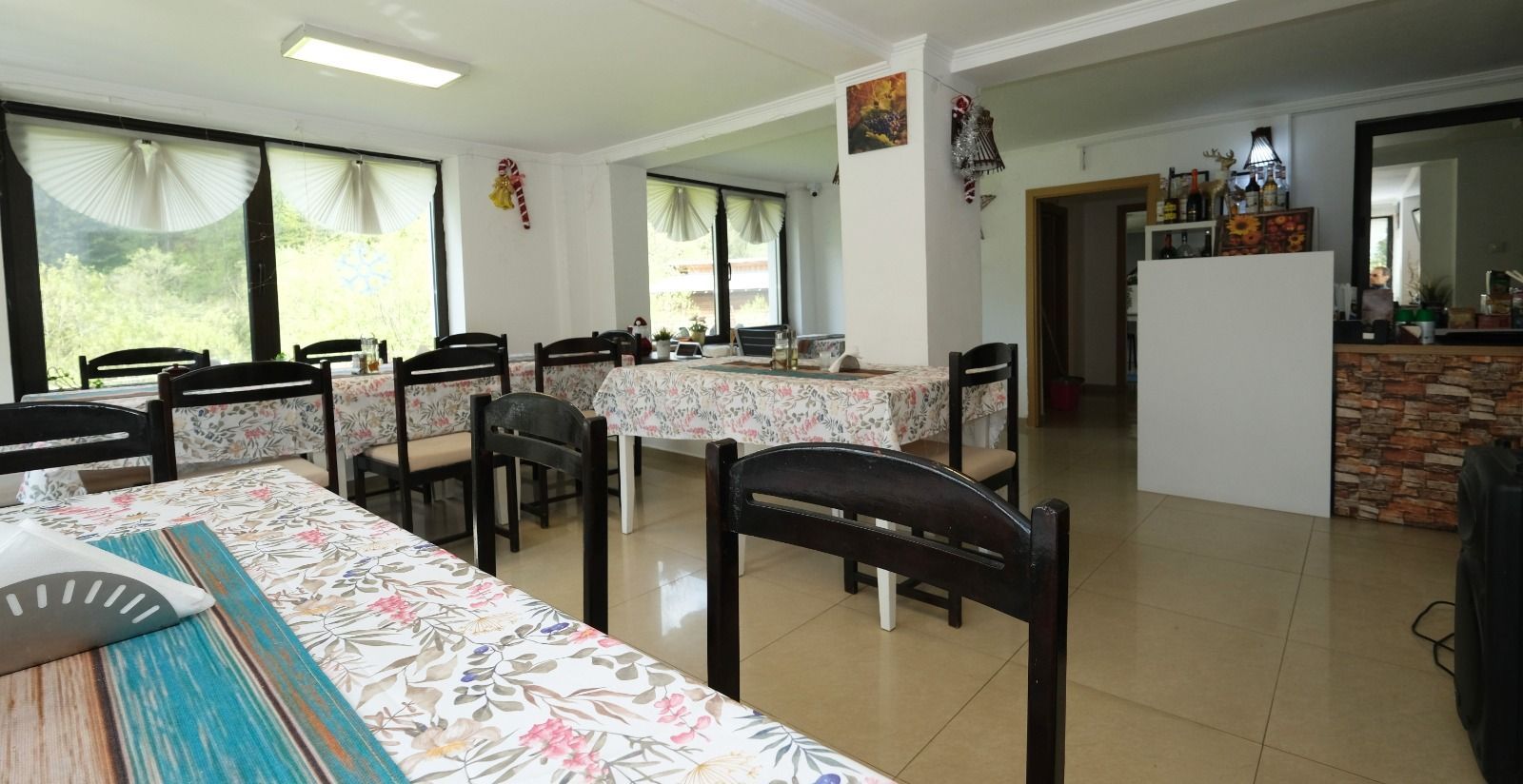 Pensiune la Cheia, moderna, functionala in totalitate, vedere mirifica (chirie) - Poză 26