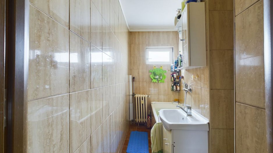 Ocazie! Apartament cu 3 camere, zona Dâmbovița lângă restaurant Nora - Poză 8