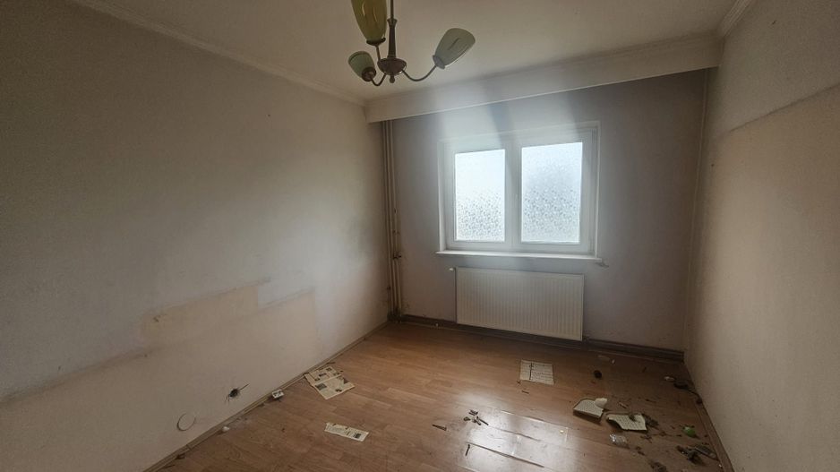 Apartament spațios 3 camere, 2 băi și 2 balcoane – Craiovei, Gh. Doja - Poză 8
