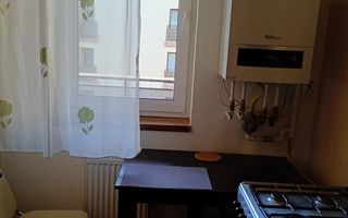 Apartament cu 2 camere, 40 mp, etaj 6, zona Iulius Mall. - Poză 2