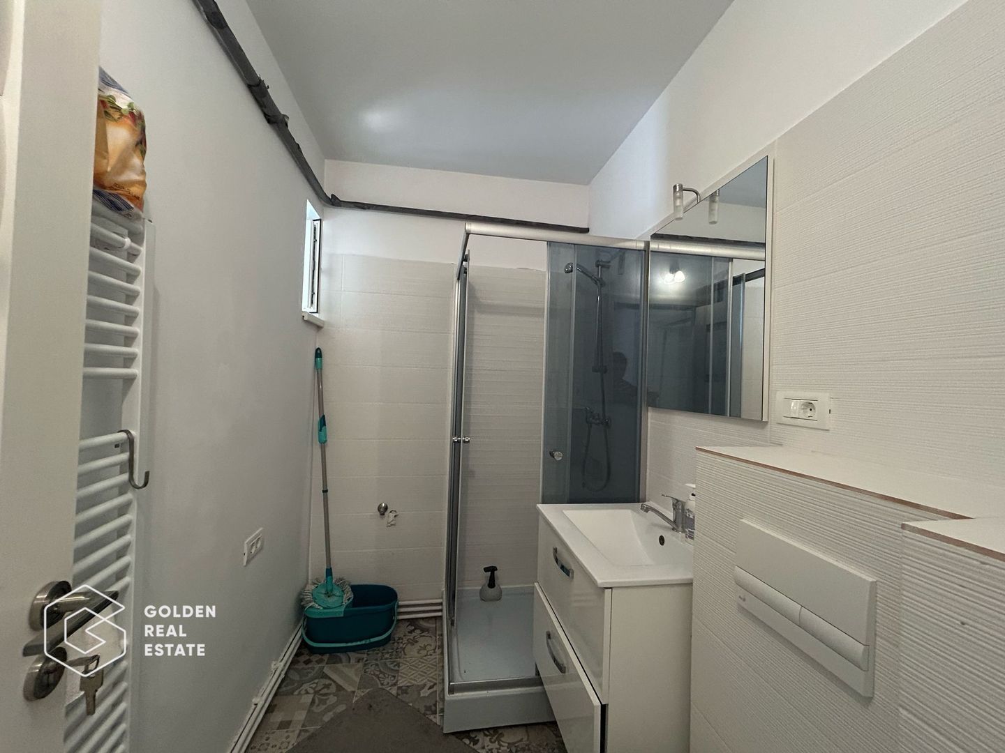 Apartament 2 camere, complet renovat, zona Centrala - Poză 8