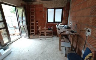 Vilă la roșu, 3 niveluri, zonă rezidențială – Pensiunea Morariu - Poză 11