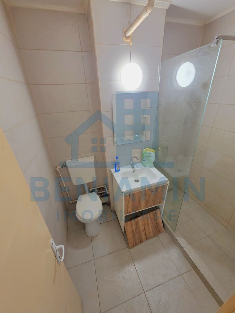 4 camere - 2 bai - 77 mp - investitie - Rotonda - Poză 8
