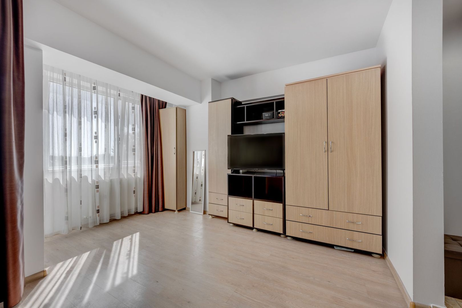 Garsoniera 2015 Metrou Nicolae Grigorescu - Poză 5