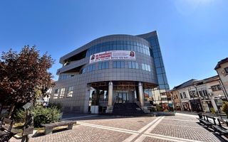 Spatiu comercial de inchiriat in zona Ultracentral/Craiova - Poză 1