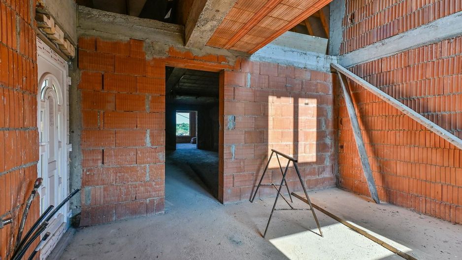 Sala de evenimente cu  piscina si foisor Biled COMISION 0 % CUMPARATOR - Poză 34